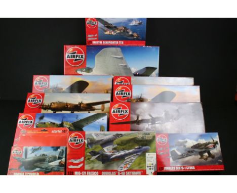 11 Boxed &amp; unbuilt Airfix 1:72 plastic model plane kits to include A12011 Avro Vulcan B.2 (tearing to box), A50185 Dougla