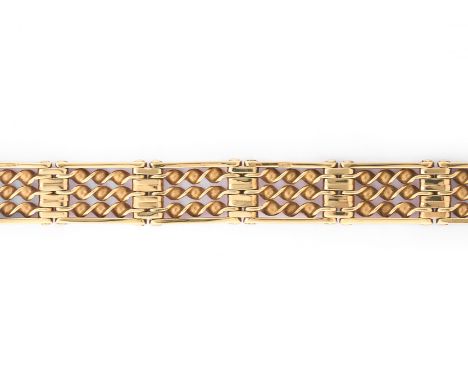 A mid 20th century 9ct gold gate bracelet, with heart-shape padlock clasp, maker's mark for Henry Griffith & Sons Ltd, stampe