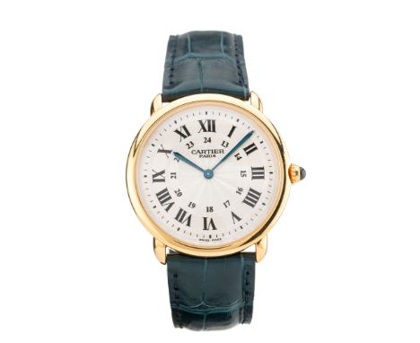 Cartier, an 18ct gold Ronde Louis wrist watch, reference 0900 1, signed manual wind movement, serial MG220160, Swiss conventi