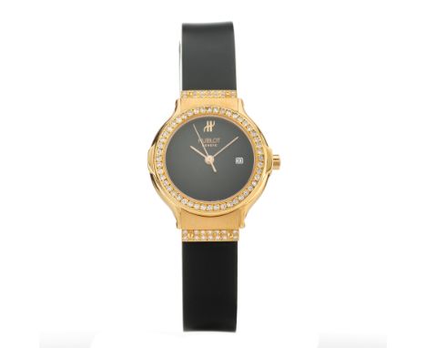 Hublot, an 18ct gold diamond MDM wrist watch, reference 139.10.5, signed quartz movement, serial 184405, 28mm excluding the c
