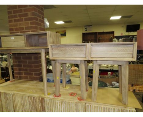 A MODERN LIMED CONSOLE TABLE WITH ONE DRAWER W-110 CM AND A PAIR OF BEDSIDES (3)