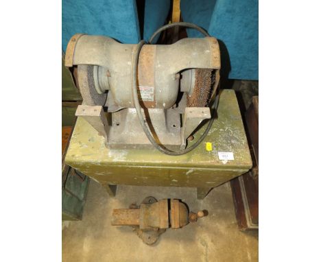 A VINTAGE VICE, BENCH GRINDER &amp; STOOL WITH SHOE CLEANING ITEMS