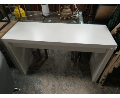 A MODERN WHITE CONSOLE/HALL TABLE