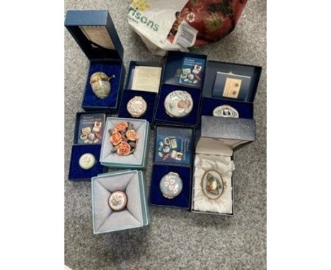 Halcyon Days enamel boxes, various designs, cased (15)