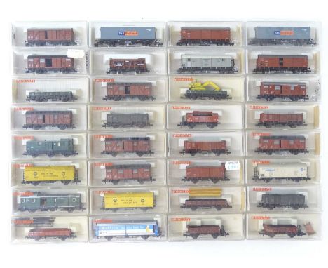 A group of N gauge European outline wagons by FLEISCHMANN - VG in G boxes (32)