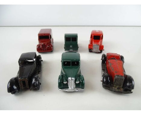 A mixed group of vintage DINKY models, some with restoration, to include: 25h, 36c, 36e and a 40a - F/G (unboxed) (6)