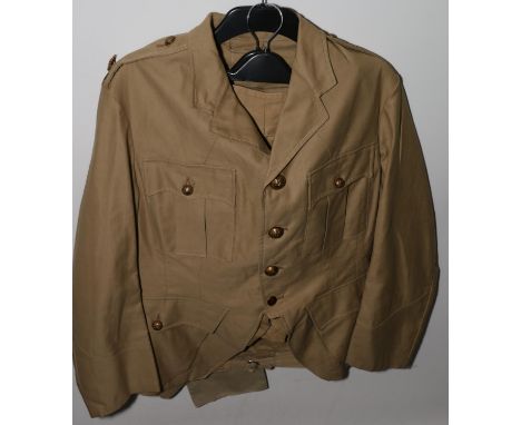 British Army uniform, a khaki green/tan summer jacket having Gaunt of London Argyll and Sutherland Highlanders brass buttons 