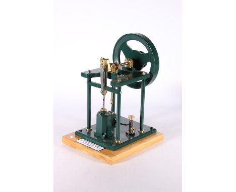 Model elbow steam engine (AR115) built by Albert Ranaldi, 29.5cm tall raised on wooden plinth base 21.5cm x 19cm 