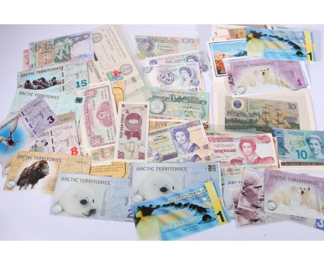 BANK OF ENGLAND five pound £5 banknote Helmeted Britannia Issue O'Brien B49 444557 BE97c, ten pound £10 banknote Portrait Iss