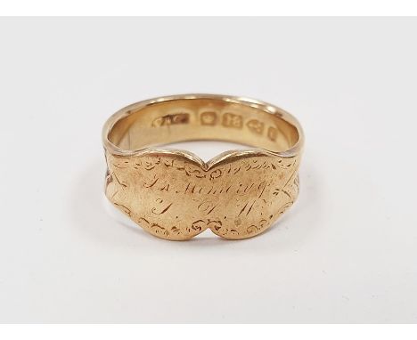 Victorian 18ct gold memorial ring, Chester 1886 with engraved dedication (rubbing to engraving and loss to enamel), size M, a