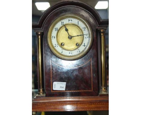EARLY 20TH CENTURY MAHOGANY MANTEL CLOCK 
with column detail