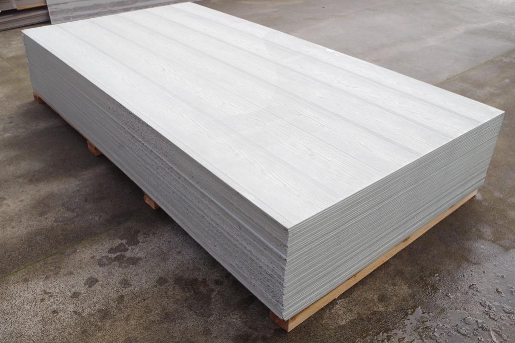 4x8 sheets of wood siding