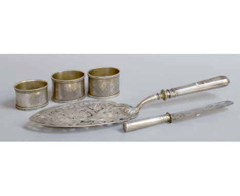 A Collection of Assorted Russian Silver, comprising a fish-slice, Moscow, circa 1900, the blade pierced and engraved with fis