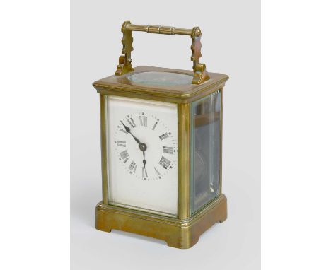 A French Brass Striking Carriage Clock, circa 1900, the twin barrel movement with a platform lever escapement striking on a g