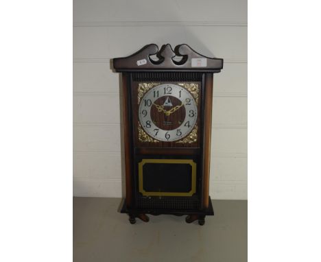 MANTEL CLOCK
