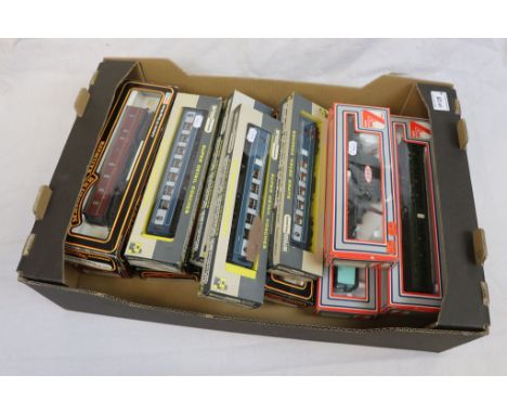 16 Boxed OO gauge items of rolling stock to include Wrenn Super Detail x 5, Lima x 5, Mainline x 4 , Airfix x 1 and Graham Fa