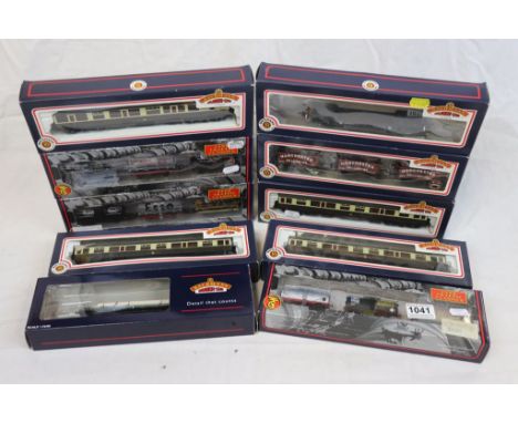 10 Boxed Bachmann OO gauge items of rolling stock to include 3 x Tank Traffic Classic 3 pack sets