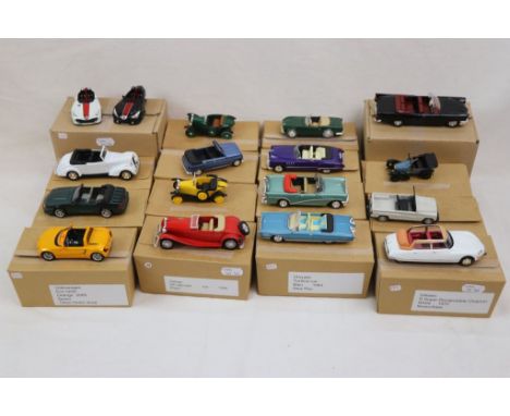 16 metal models, all 1:43 in custom brown boxes, to include New Ray x 4, Buick Roadmaster Dynaflow 1949, Ford Mustang GT conv