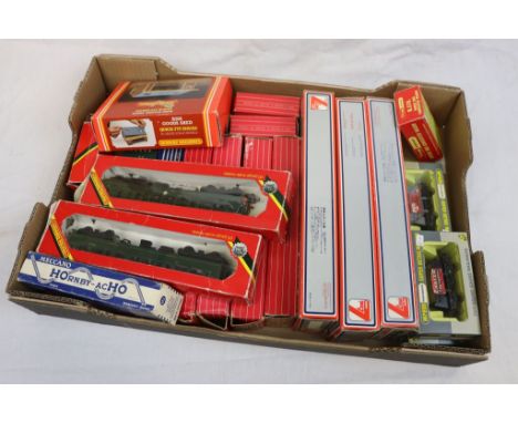 21 Boxed items of OO/HO/Hornby Dublo rolling stock t include Lima x 3, Wrenn x 3, Dublo x 10, Meccano Hornby x 3 plus a boxed