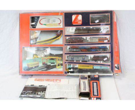 Boxed Lima OO gauge 101851 train set with bridge, locomotive and rolling stock plus 2 x boxed Lima track packs (3)