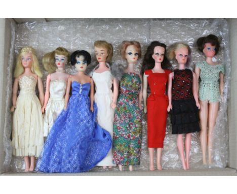 Eight vintage Barbie / Sindy type fashion dolls, condition varies with play wear and repainting