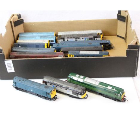 15 OO gauge locomotives and engines to include Hornby, Lima, and Mainline, many BR examples 