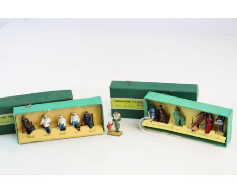 Two boxed Dinky Miniature Figures for model railway to include No 003 Passengers and No 5 Train and Hotel Staff, both complet