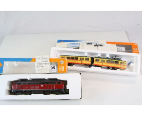 Two boxed HO scale locomotives to include 4151 DB V215 and 8501 