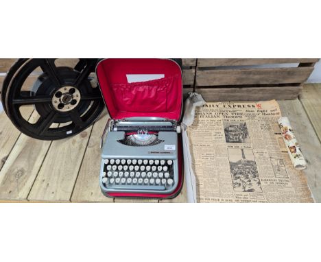 Smiths Empire Corona model Typewriter, Vintage large Cine film with advertisement of The Green Mile &amp; War news article da