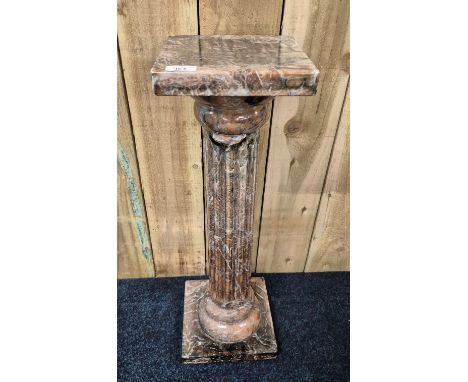 Marble Corinthian column plant stand.  [69cm high]