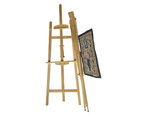 Boldmere wooden artists easel, together with a similar wooden easel by Artistik and Aboriginal artwork on fabric, tallest eas