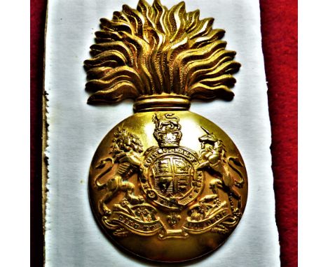 Royal Scots Fusiliers Other Ranks Grenade Glengarry badge (Gilding-metal) two lugs. K&amp;K: 620