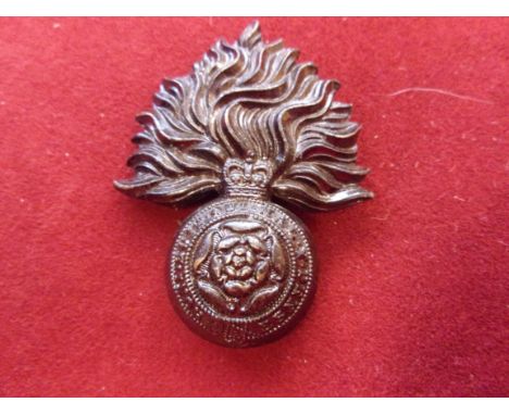 1-4th City of London Battalions (The Royal Fusiliers) EIIR Cap Badge (Blackened-brass), two lugs. K&amp;K: 2404