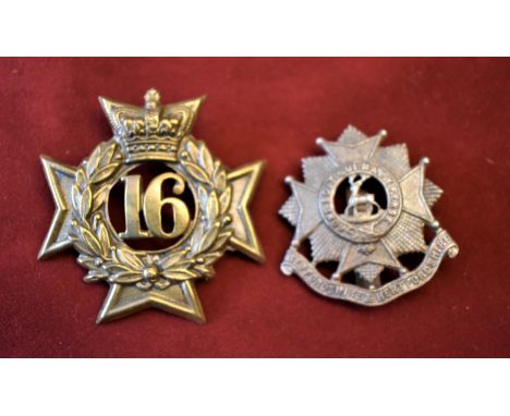 16th Bedfordshire and Hertfordshire Regt of Foot Glengarry Badge and Forage Cap Badge (Gilding-metal and White-metal). K&amp;