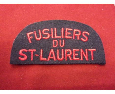 Canadian Fusiliers Du St-Laurent cloth shoulder title patch, a nice example 