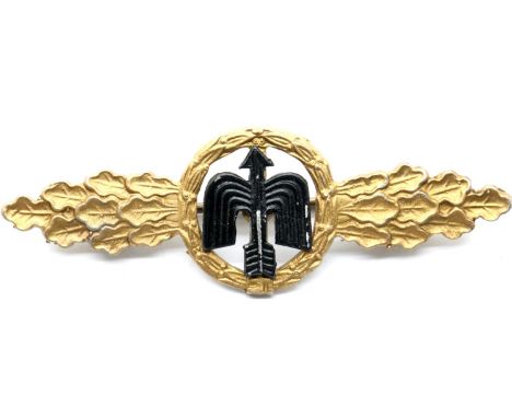 German WWII type Luftwaffe Day Fighter combat clasp, marked RO verso. P&amp;P Group 1 (£14+VAT for the first lot and £1+VAT f