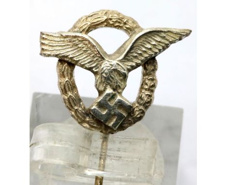 German WWII type Luftwaffe Pilots stick pin. P&amp;P Group 1 (£14+VAT for the first lot and £1+VAT for subsequent lots) 
