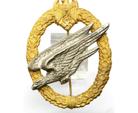 German WWII type Luftwaffe Parachutists badge, indistinctly marked verso. P&amp;P Group 1 (£14+VAT for the first lot and £1+V