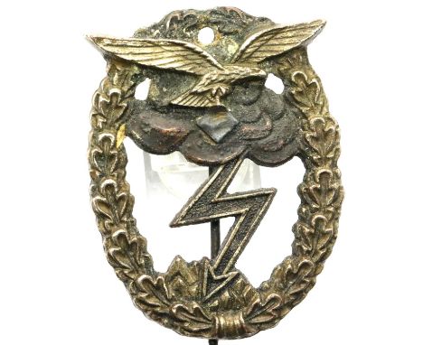 German WWII type Luftwaffe Ground Assault award. P&amp;P Group 1 (£14+VAT for the first lot and £1+VAT for subsequent lots) 