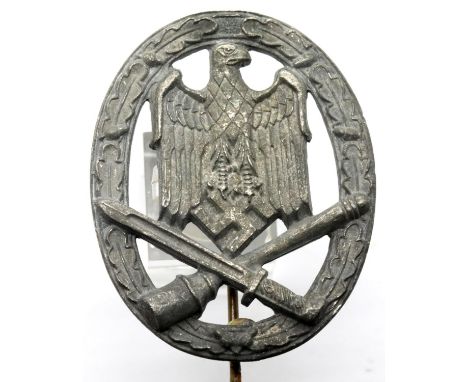 German WWII type Wehrmacht General Assault award. P&amp;P Group 1 (£14+VAT for the first lot and £1+VAT for subsequent lots) 