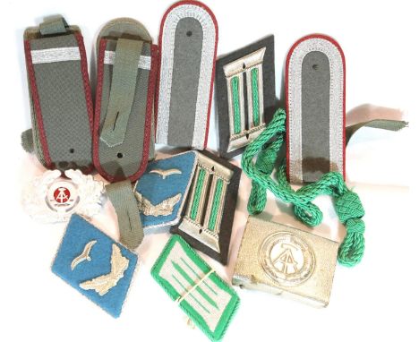 Mixed German Post War uniform epaulettes, lanyard, collar tabs etc. P&amp;P Group 1 (£14+VAT for the first lot and £1+VAT for