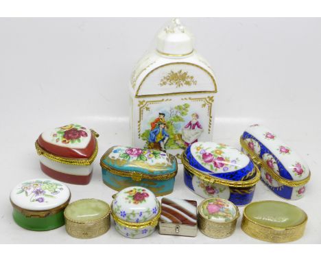 Trinket pots including Limoges and a Royal Worcester lidded pot