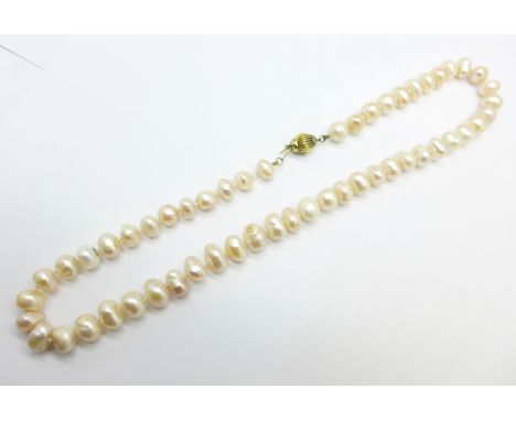 A freshwater pearl necklace