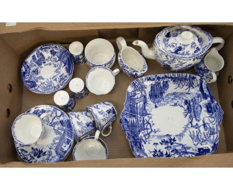 Royal Crown Derby early 20th Century blue and white Chinese pattern tea service with teapot, sandwich plate, egg cups, etcsli