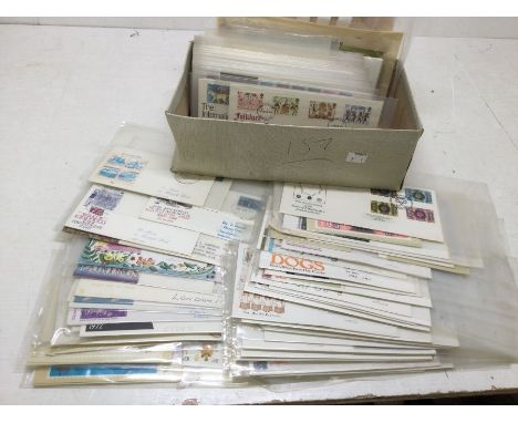A collection of first day covers (157)
