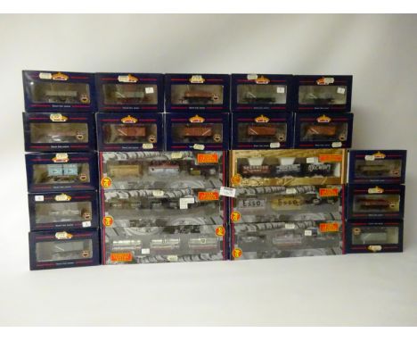 Bachmann Rolling Stock including: Tank Traffic Classics, Benzole, Esso, Esso Black weathered, Berry Wiggins, BP Silver, Coal 