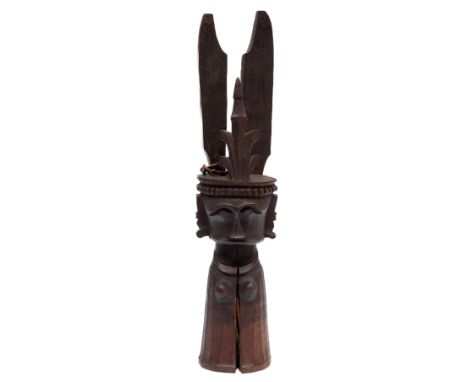 Nias, rare half figure, adu tendro luluwo late 19th century The present item is in several ways an extraordinary piece of scu