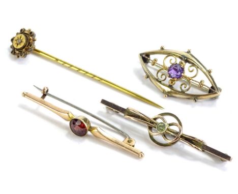 A small quantity of Victorian jewellery, to include three 9ct gold bar brooches, each stone set and a yellow metal stick pin.