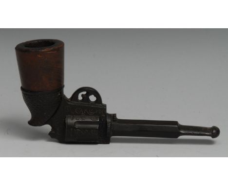 An early 20th century novelty pipe, as a revolver, 13cm long 