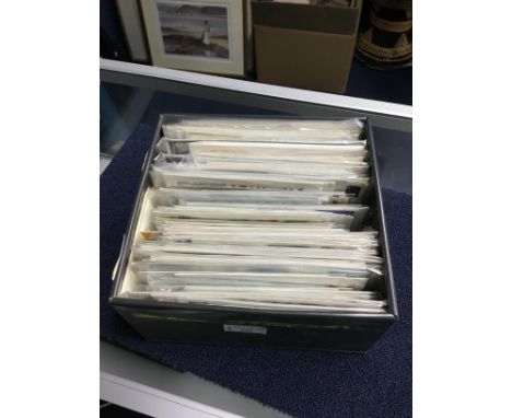 LOT OF FIRST DAY COVERS
